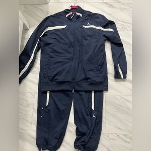 vintage MENS air jordan sweatsuit